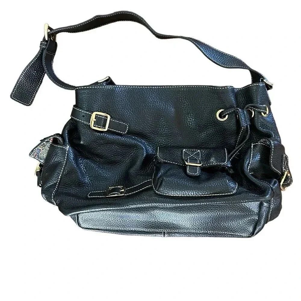 Maxx New York black bag. Like new.